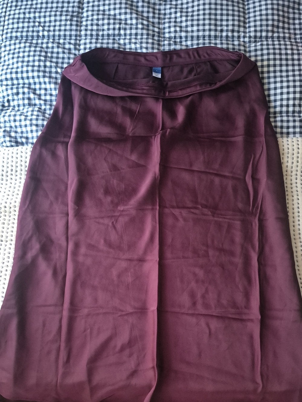 Old Navy Burgundy Faux Silk/Satin Stretch Midi Skirt